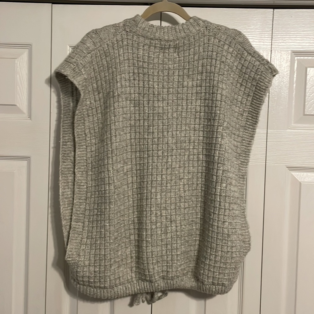 Universal Thread Pullover Sweater One Size - image 5